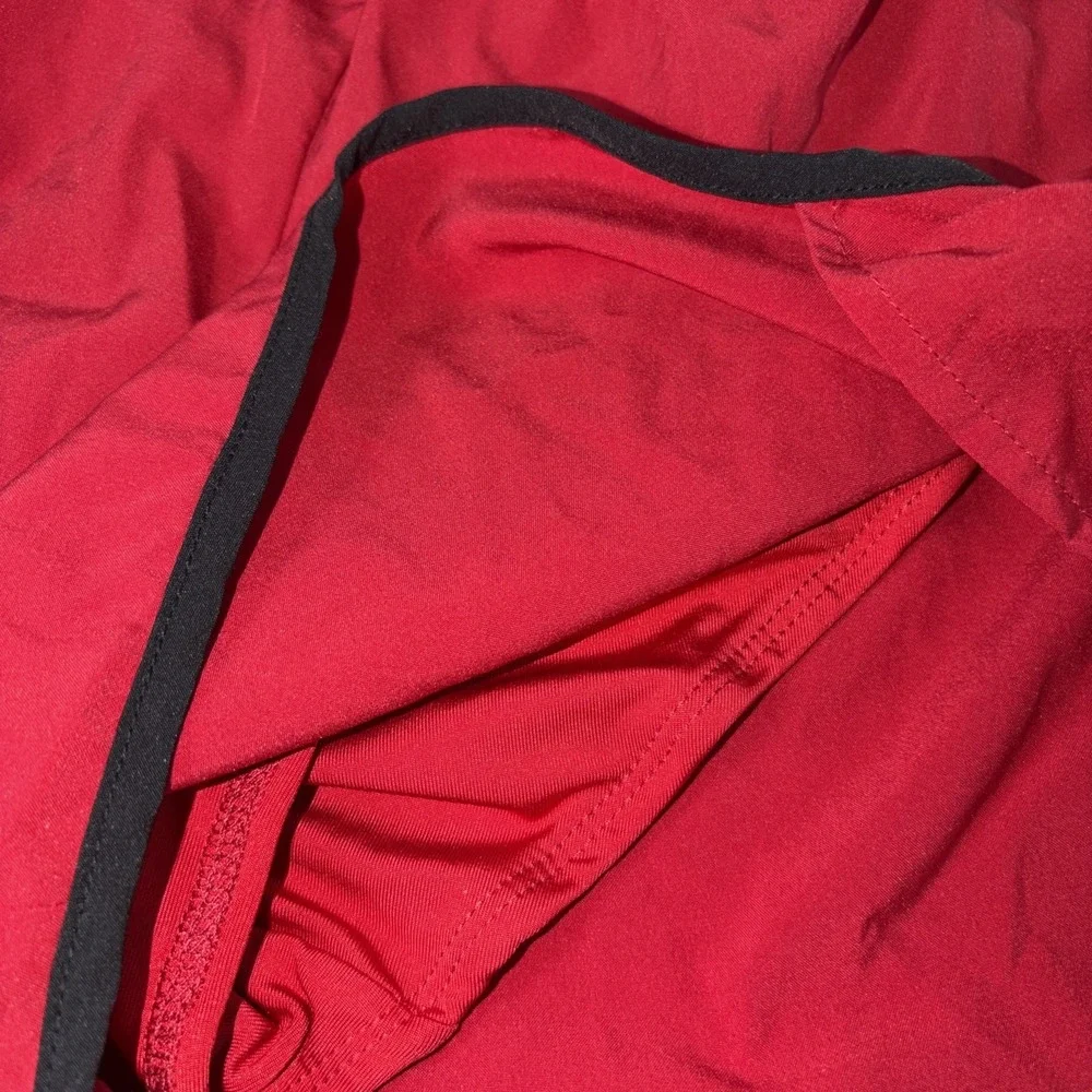 Red Flowy Athletic Shorts Dolphin Hem Black Trim‎ Preppy Sporty Medium Hot Girl